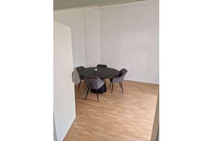 Wohnung zum Mieten in Sachsenhausen 1.150,00 € 81 m²