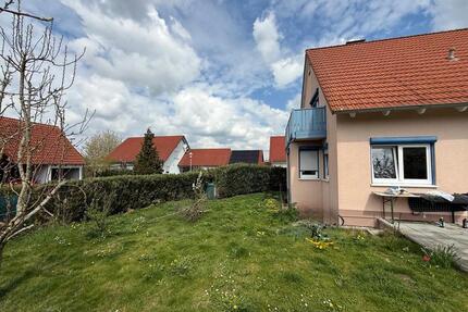 EinfamilienhausMehrfamilienhaus - Gebsattel
