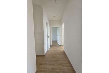 Wohnung zum Mieten in Bitterfeld 384,15 € 59.1 m²