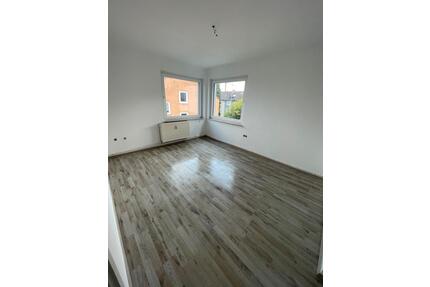 Ab 01.04. frei baustr.11 Remscheid - Ennepetal