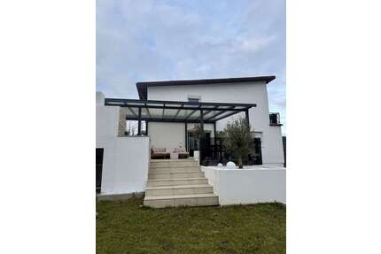 Haus zum Kaufen in Obrigheim 839.000,00 € 305 m²