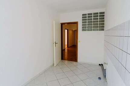 Wohnung zum Kaufen in Hannover 185.000,00 € 82.2 m²