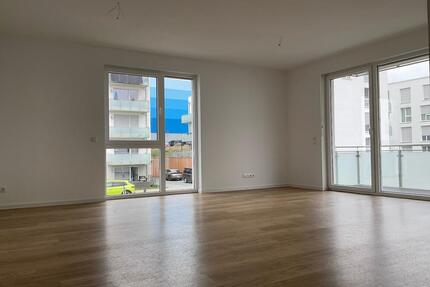 Mit dem Aufzug aus der Tiefgarage ins frisch gemachte Nest. - Bucha