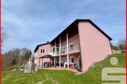 Haus zum Kaufen in Grafenau 399.000,00 € 297 m²