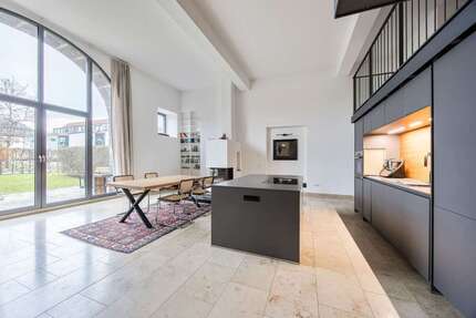 Haus zum Kaufen in Lich 799.000,00 € 204 m²