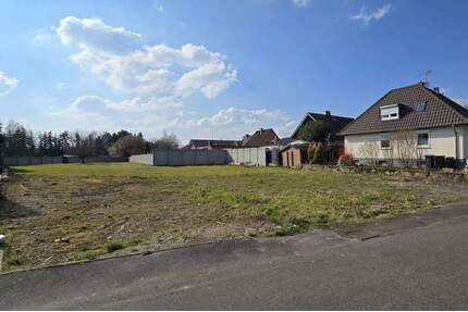 Großzügiges Traumgrundstück in der Nähe zum Lago Laprello - Heinsberg Kempen