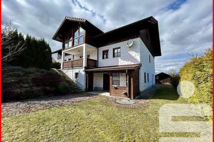 Haus zum Kaufen in Grafenau 429.000,00 € 235.23 m²