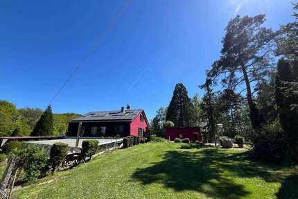 Haus zum Kaufen in Ostelsheim 1.250.000,00 € 300 m²