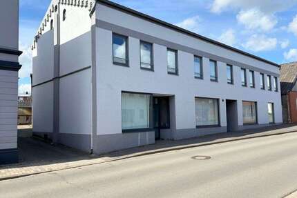 Haus zum Kaufen in Hohenwestedt 399.000,00 € 165 m²