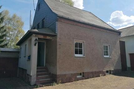 Freistehendes Einfamilienhaus - 189.950,00&nbsp;EUR Kaufpreis, ca.&nbsp; 90,00&nbsp;m&sup2; in Hainichen (PLZ: 09661)