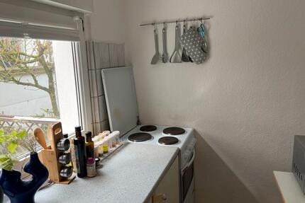 Möbilierte 1-Zimmer Wohnung, zentral gelegen in Köln- Mülheim