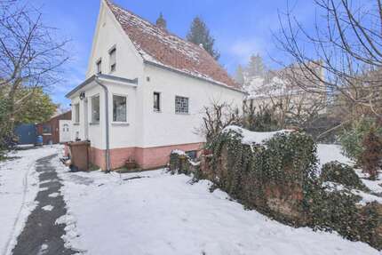 Haus zum Kaufen in Haunstetten 495.000,00 € 82.14 m²