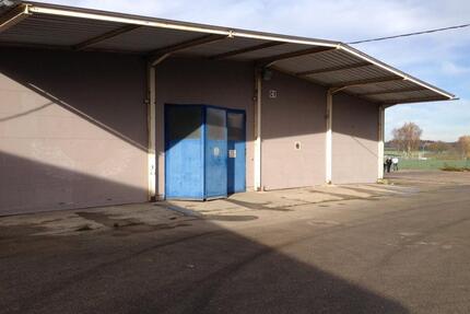 Halle mit ca. 440 m² in einem Gewerbegebiet zwischen Denkendorf und Beilngries