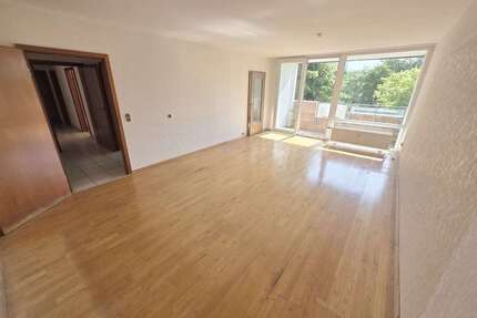 Wohnung zum Kaufen in Sankt Augustin 199.000,00 € 98.5 m²