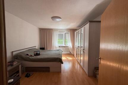 3-Zimmer-Wohnung zu vermieten - 790,00&nbsp;EUR Kaltmiete, ca.&nbsp; 90,00&nbsp;m&sup2; in Eisingen (PLZ: 97249)