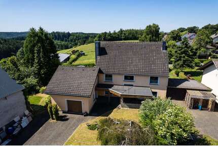 Haus zum Kaufen in Hörscheid 259.000,00 € 154 m²