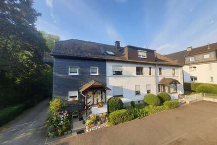 Haus zum Kaufen in Waldbröl 388.000,00 € 413 m²