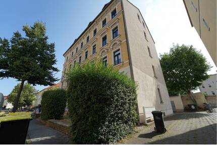 3 Minuten zum Cospudener See * 2- Raum Wohnung mit EBK ab 01.07. - Markkleeberg