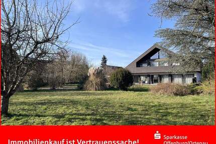 Schutterwald, Höfen - Seltene Gelegenheit: EFH mit XXL Grundstück!