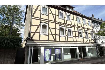 Haus zum Kaufen in Warburg 390.000,00 € 209 m²