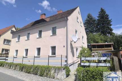 Haus zum Kaufen in Hirschfelde 150.000,00 € 175 m²