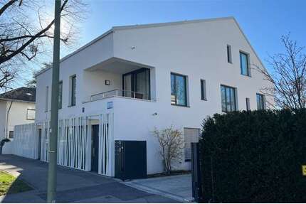 Haus zum Kaufen in München 1.595.000,00 € 185 m²