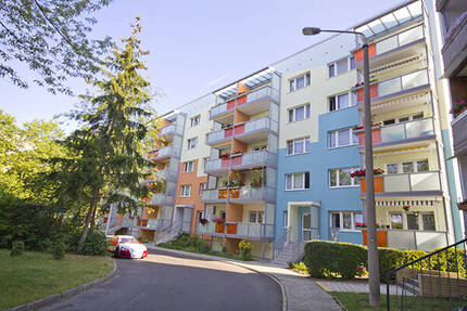In der Herrichtung! 3-Raumwohnung im Süden mit Balkon! - Halle (Saale) Südstadt
