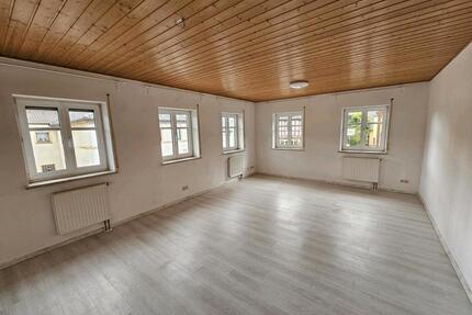 2-Zimmer-Wohung, 78qm, zentrale Lage, Altenkunstadt zu vermieten - Weißenbrunn