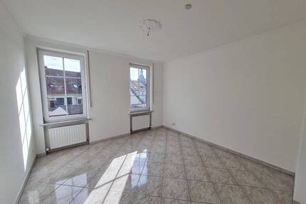 Großzügig Wohnen in St. Arnual - 1.000,00&nbsp;EUR Kaltmiete, ca.&nbsp; 98,00&nbsp;m&sup2;&nbsp;Wohnfl&auml;che in Saarbrücken (PLZ: 66119) St Arnual