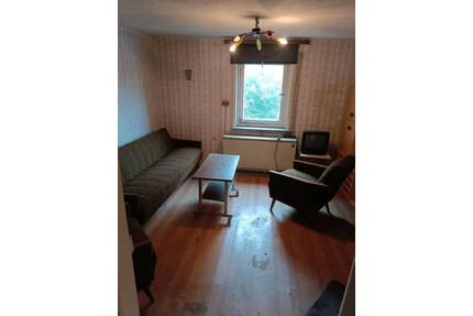 Haus Nähe Ahnatal - 49.000,00&nbsp;EUR Kaufpreis, ca.&nbsp; 100,00&nbsp;m&sup2; in Kassel (PLZ: 34128) Harleshausen