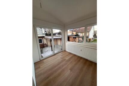 Sanierte 3 Zimmer-Wohnung mit Garten, KFZ Werkstatt opt. mietbar - Herrenberg