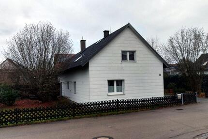 Großes Einfamilienhaus mit Einliegerwohnung - provisionsfrei - Neuburg an der Donau