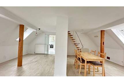 Dachgeschosswohnung Amberg - 750,00&nbsp;EUR Kaltmiete, ca.&nbsp; 76,00&nbsp;m&sup2;&nbsp;Wohnfl&auml;che in Amberg (PLZ: 92224) Luitpoldhöhe