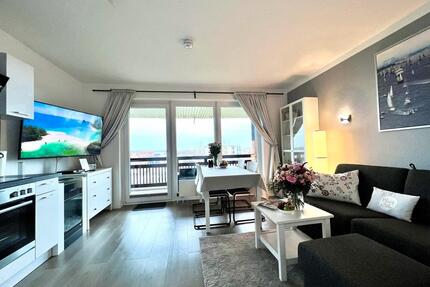 TOP Ostsee Ferienwohnung Meerblick Balkon in Laboe