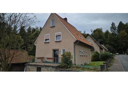 1 Familienhaus - 138.000,00&nbsp;EUR Kaufpreis, ca.&nbsp; 130,00&nbsp;m&sup2; in Extertal (PLZ: 32699)