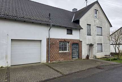 Haus zum Kaufen in Nauroth 199.500,00 € 120 m²
