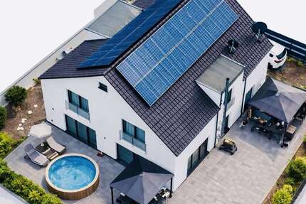 Haus zum Kaufen in Harthausen 875.000,00 € 214 m²