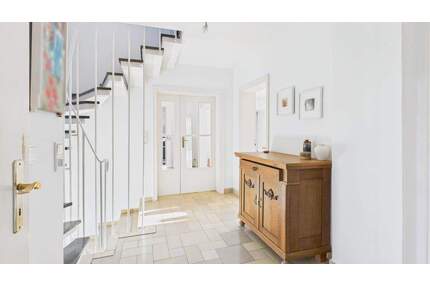 Ein Haus mit Charakter - Architektur, Licht und Raum auf über 1.000 m² Grundstück - Wachtberg Pech