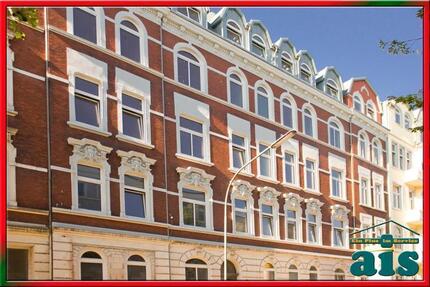 ais-GmbH bietet an: Barrierefreies Wohnen (Erdgeschoss) im voll sanierten Energiesparhaus - Wilhelmshaven