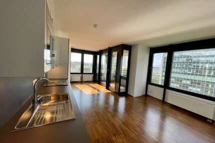 Wohnung zum Mieten in Frankfurt 1.098,00 € 57 m²