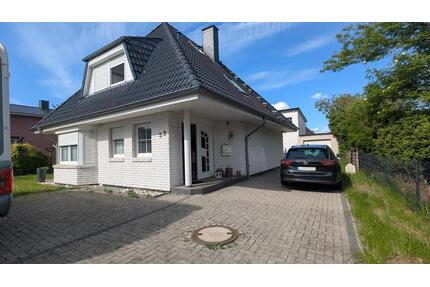 Stilvolles Einfamilienhaus - 487.979,00&nbsp;EUR Kaufpreis, ca.&nbsp; 130,00&nbsp;m&sup2; in Hohenlockstedt (PLZ: 25551)