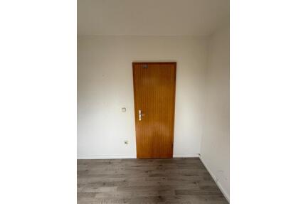 Wohnung zu vermieten - 630,00&nbsp;EUR Kaltmiete, ca.&nbsp; 45,00&nbsp;m&sup2; in Castrop-Rauxel (PLZ: 44575)