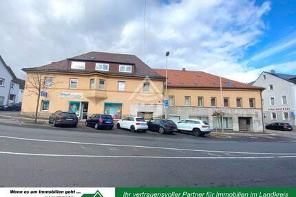 Wohn- und Geschäftshaus in zentraler Lage - Arzberg