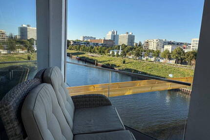 2-Zimmer-Wohnung in Berlin-Mitte mit zauberndem Ausblick