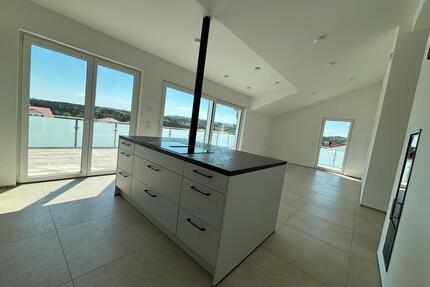 Moderne&Lichtdurchflutete Penthouse Wohnung Ellw.-Eggenrot - Ellwangen (Jagst)
