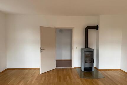 5 Zimmer Wohnung im Obergeschoss - Bruckberg