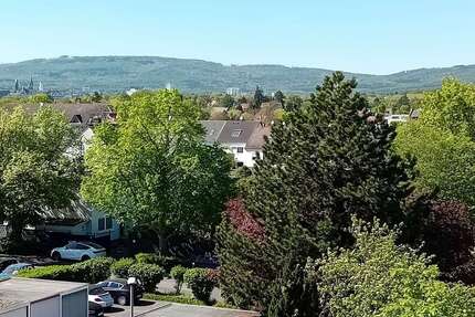 Wohnung zum Kaufen in Bad Homburg vor der Höhe 249.000,00 € 67.05 m²