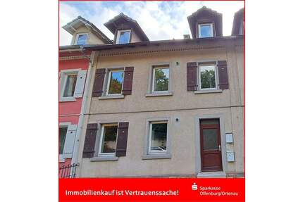 Lahr - Reihenmittelhaus mit großem Garten!