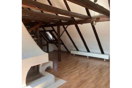 ideal für junges Paar DG Wohnung mit Balkon im 3.Stock - Gaildorf