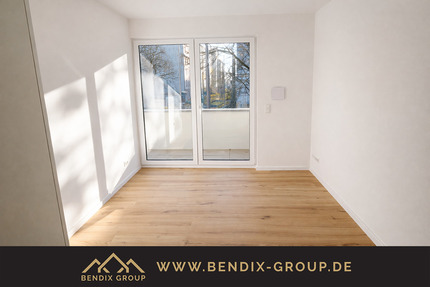 Neubau - Bezugsfertig: 4 Zi I Modern & hochwertig I Balkon, 2 Bäder I Energieeffizient - Leipzig Großzschocher